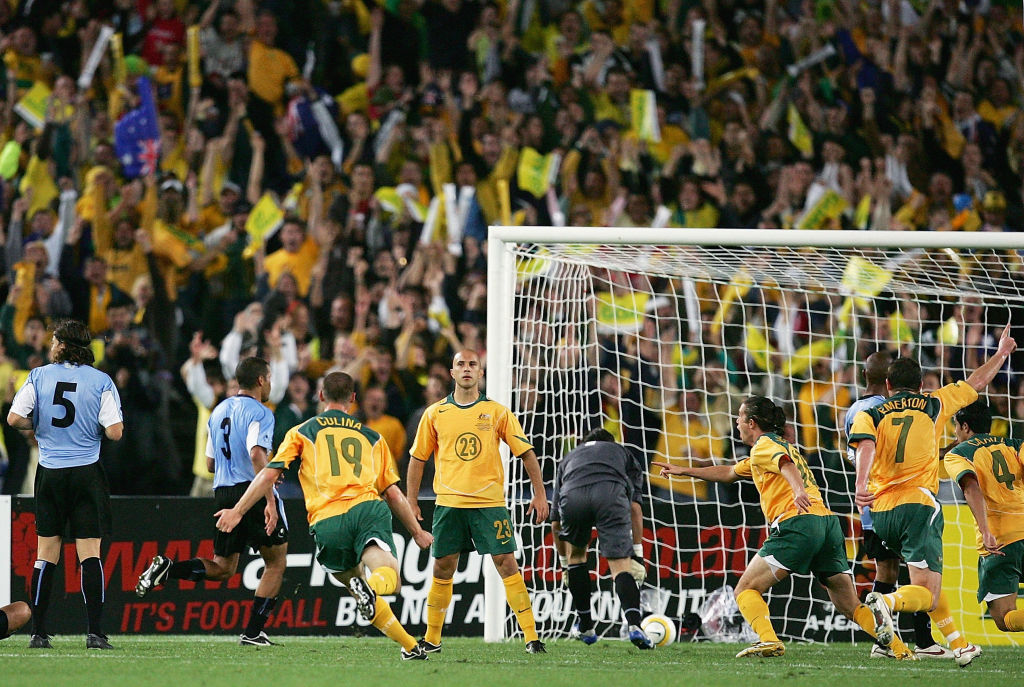 Mark Bresciano scores v Uruguay Mark Bresciano scores v Uruguay