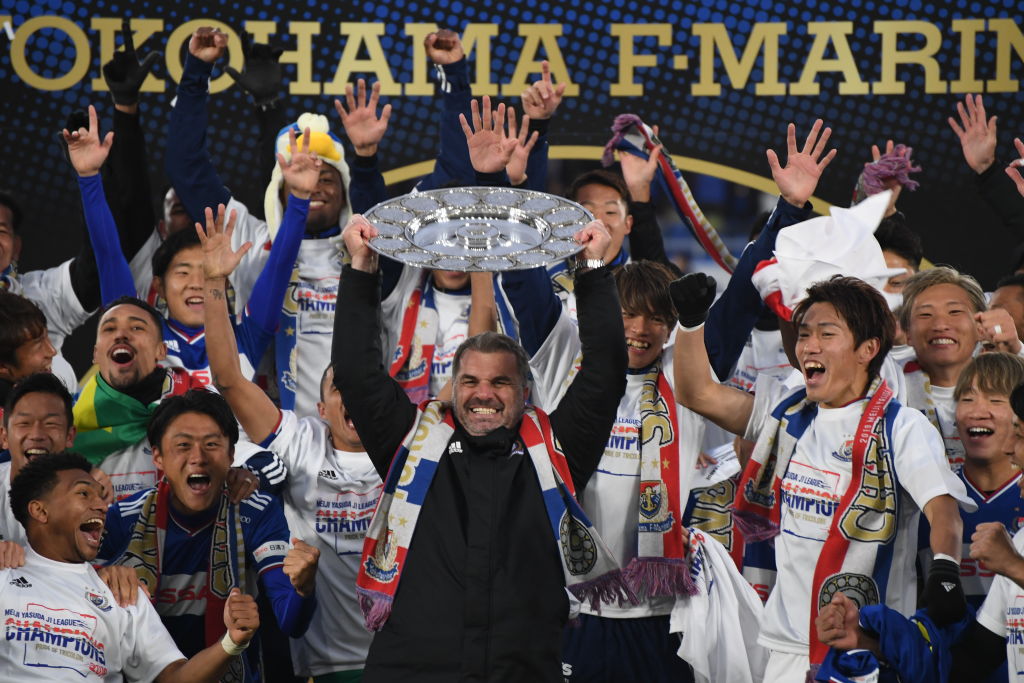 Ange Postecoglou with the J1 League Championship Ange Postecoglou with the J1 League Championship