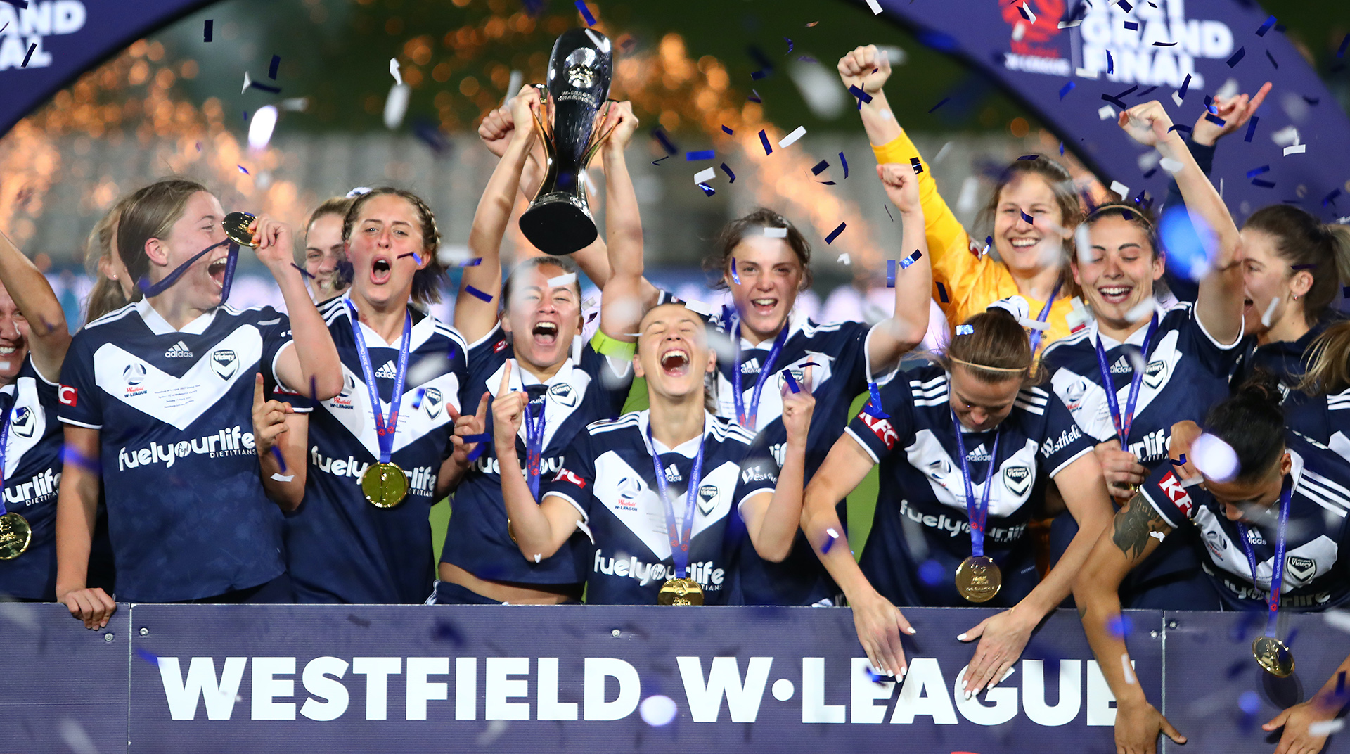 Melbourne Victory lifting the Westfield W-League trophy