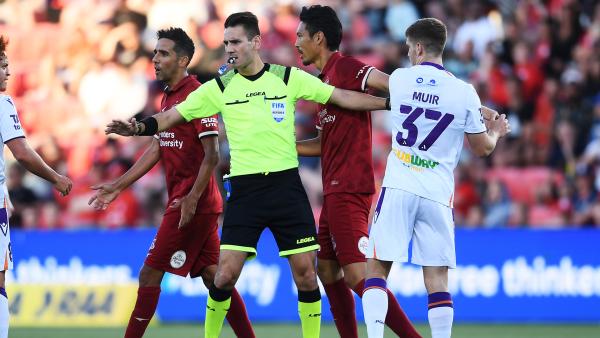 Referees - Jonathan Barreiro
